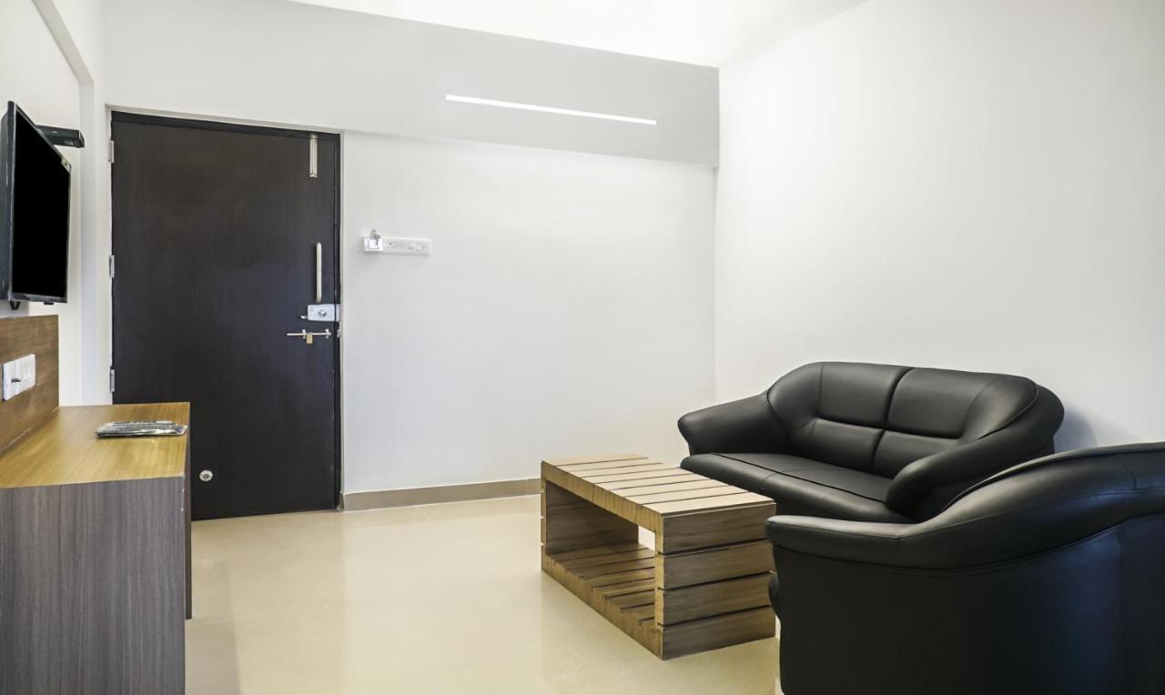 Treebo Luxe Suite, Shivaji Nagar プネ エクステリア 写真